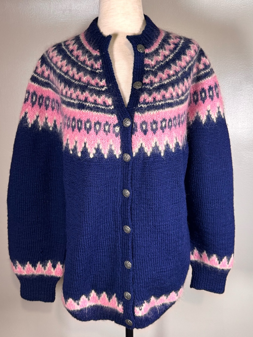 Vintage Norsk Handstrikk Hand Knit Sz L Fair Isle Nordic Metal Button Cardigan